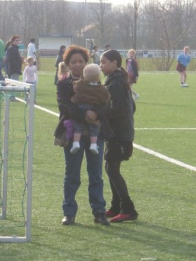 17032004016.jpg